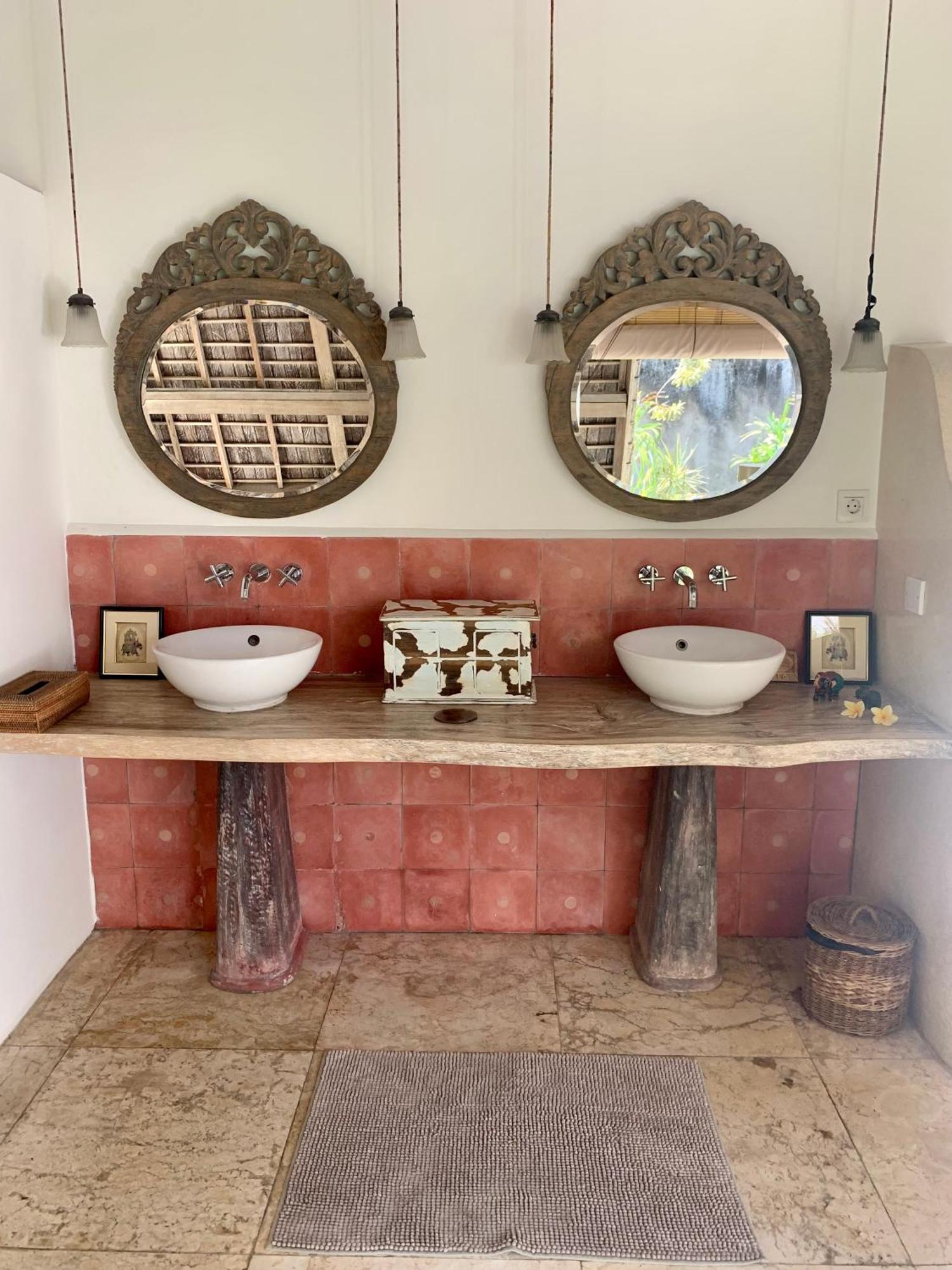 Unique 3Br Villa With Pool 5 Minute Walk To The Pererenan Beach Canggu Buitenkant foto