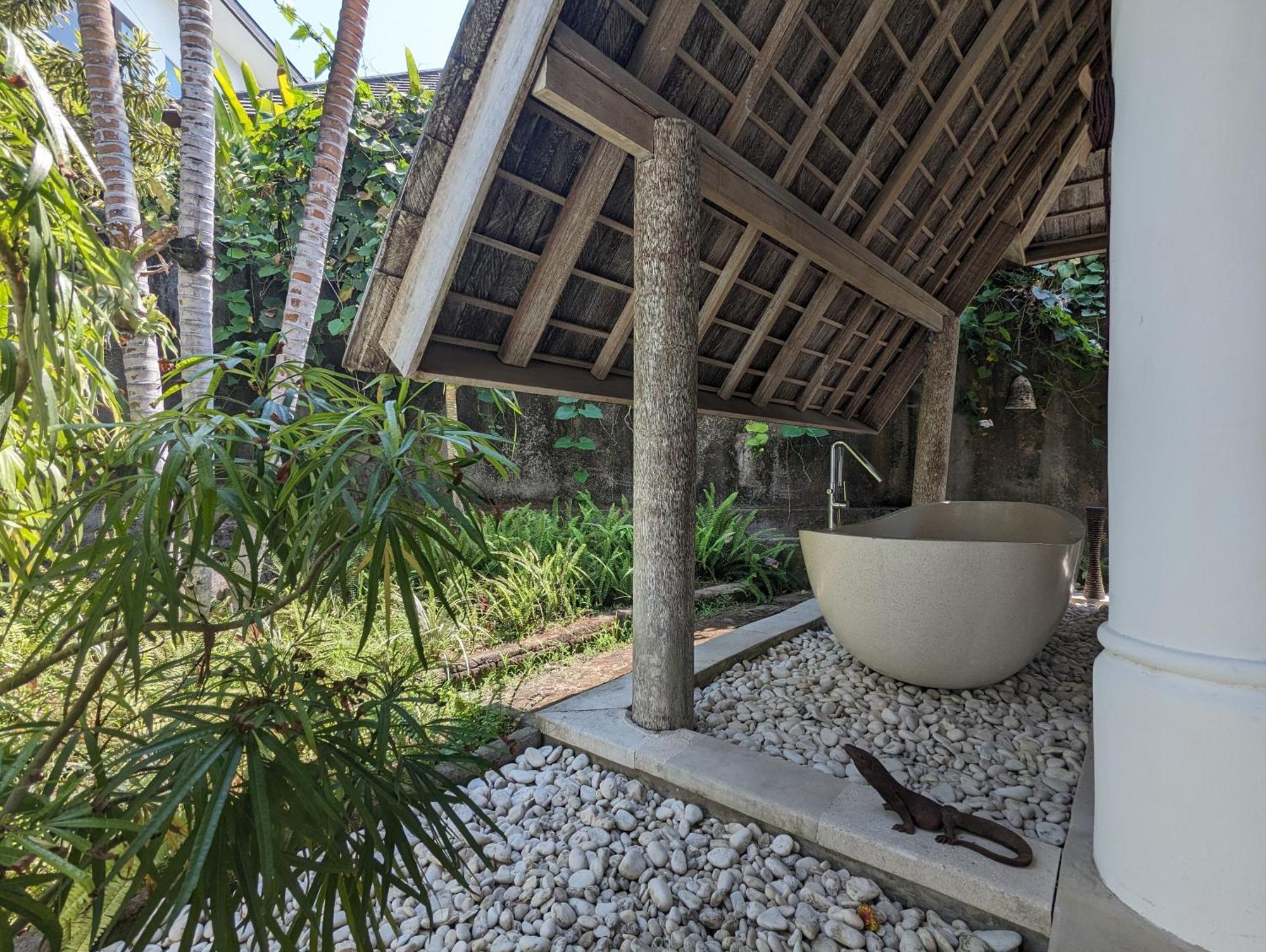 Unique 3Br Villa With Pool 5 Minute Walk To The Pererenan Beach Canggu Buitenkant foto