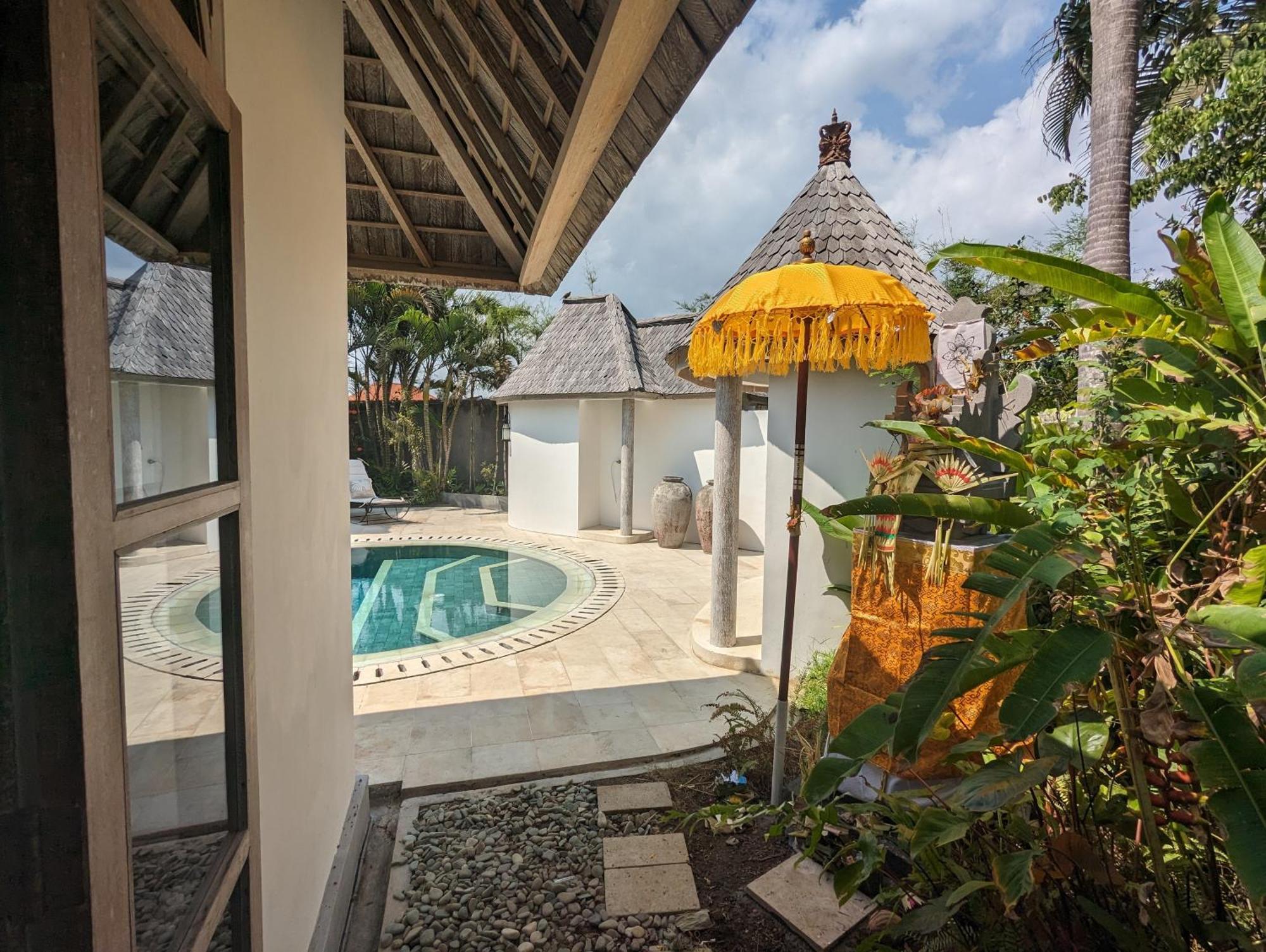 Unique 3Br Villa With Pool 5 Minute Walk To The Pererenan Beach Canggu Buitenkant foto